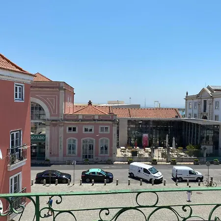Alfama With Balcony Apartment Lisbon