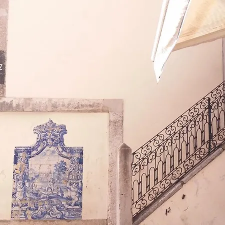 Apartment Alfama With Balcony *