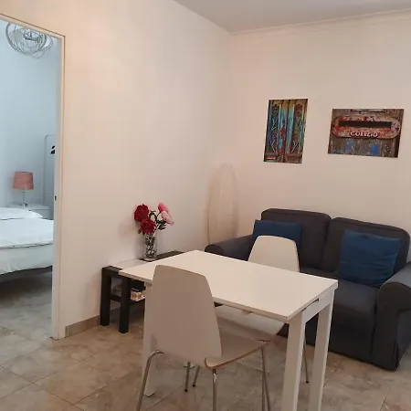 Alfama With Balcony Apartment Lisbon
